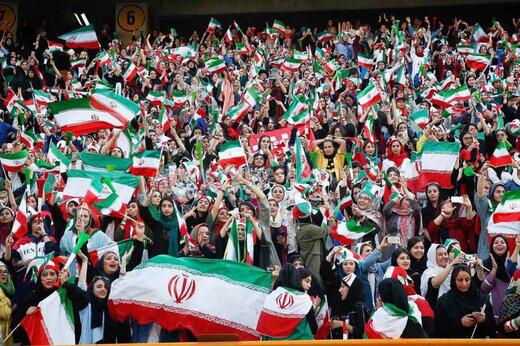 تماشاگران زن فوتبال ایران